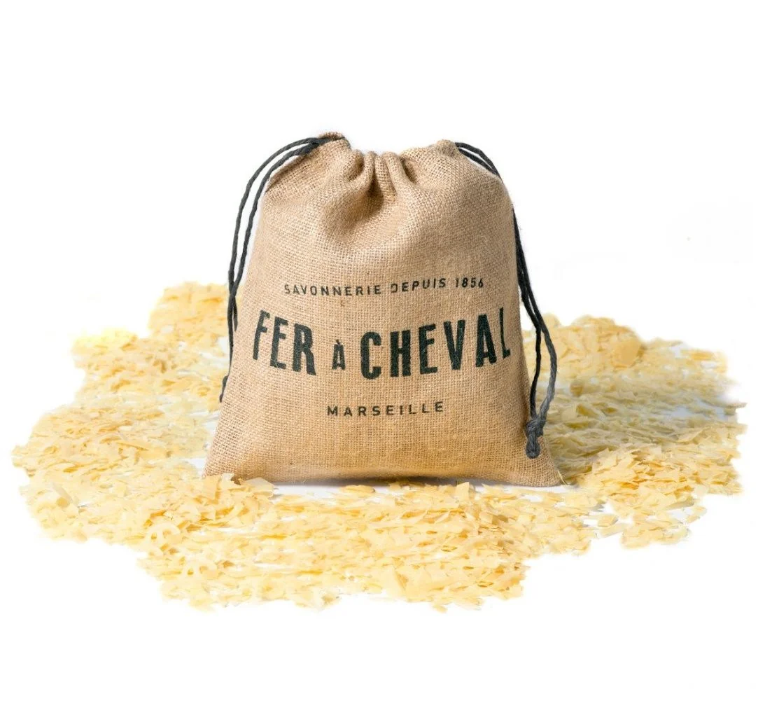Fer à Cheval Marseillské mýdlové vločky na praní v jutovém pytlíku 750 g