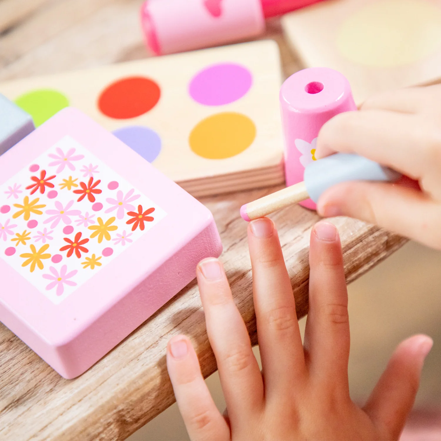 New Classic Toys Dřevěná make up sada v kufříku