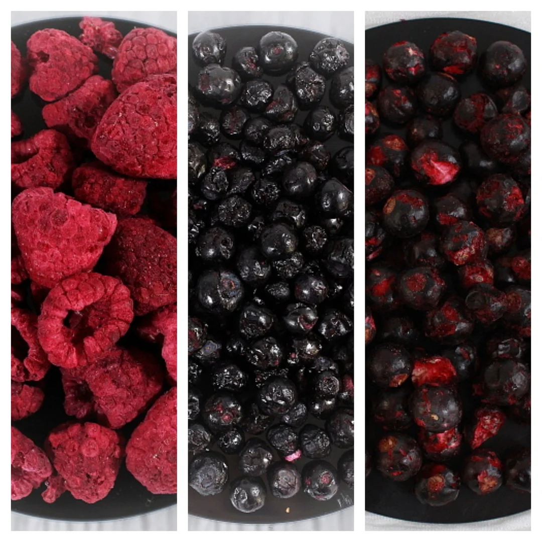 Lyopotraviny MiXniSi maliny, lesní borůvky, černý rybíz (sušeno mrazem), 85 g