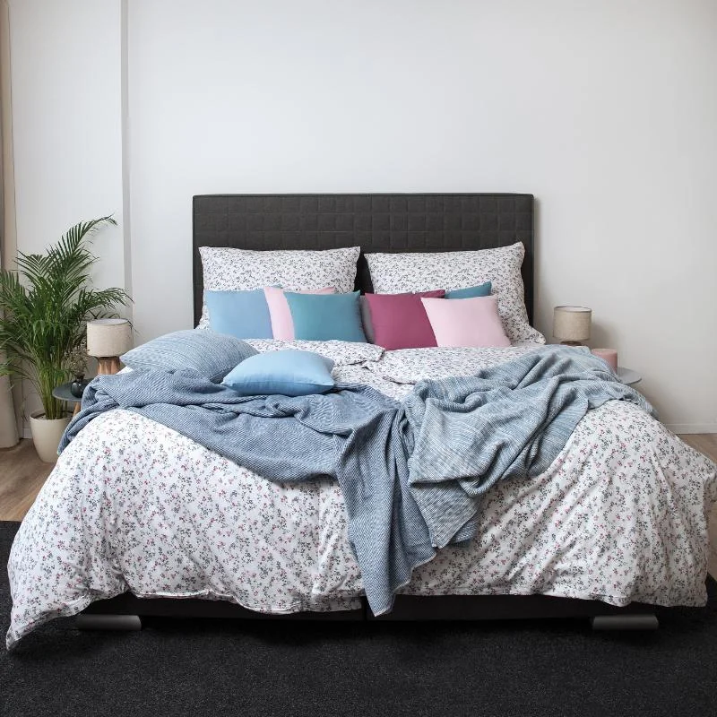 SCANquilt povlečení KREP suchomilka bílomodročervená 140 x 200/70 x 90 cm