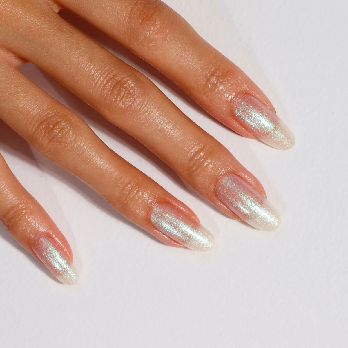 Londontown kur Shimmering Nail Highlighter Stardust lak a péče na nehty 12 ml