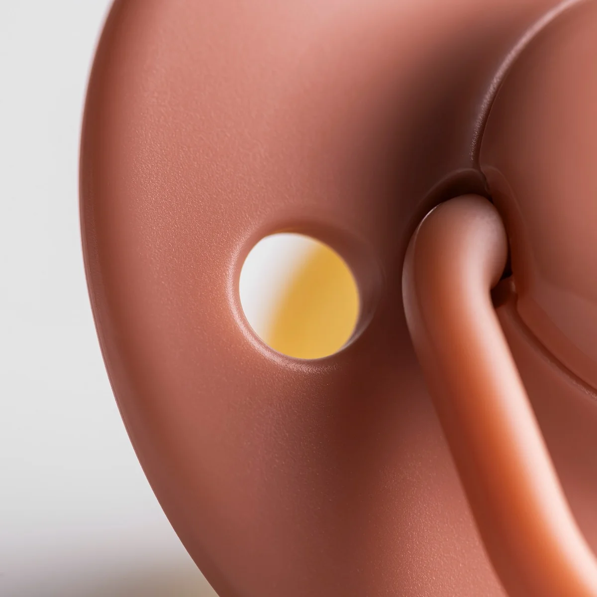 Tommee Tippee Dudlík Cherry latex 6-18m 2 ks růžová-modrá