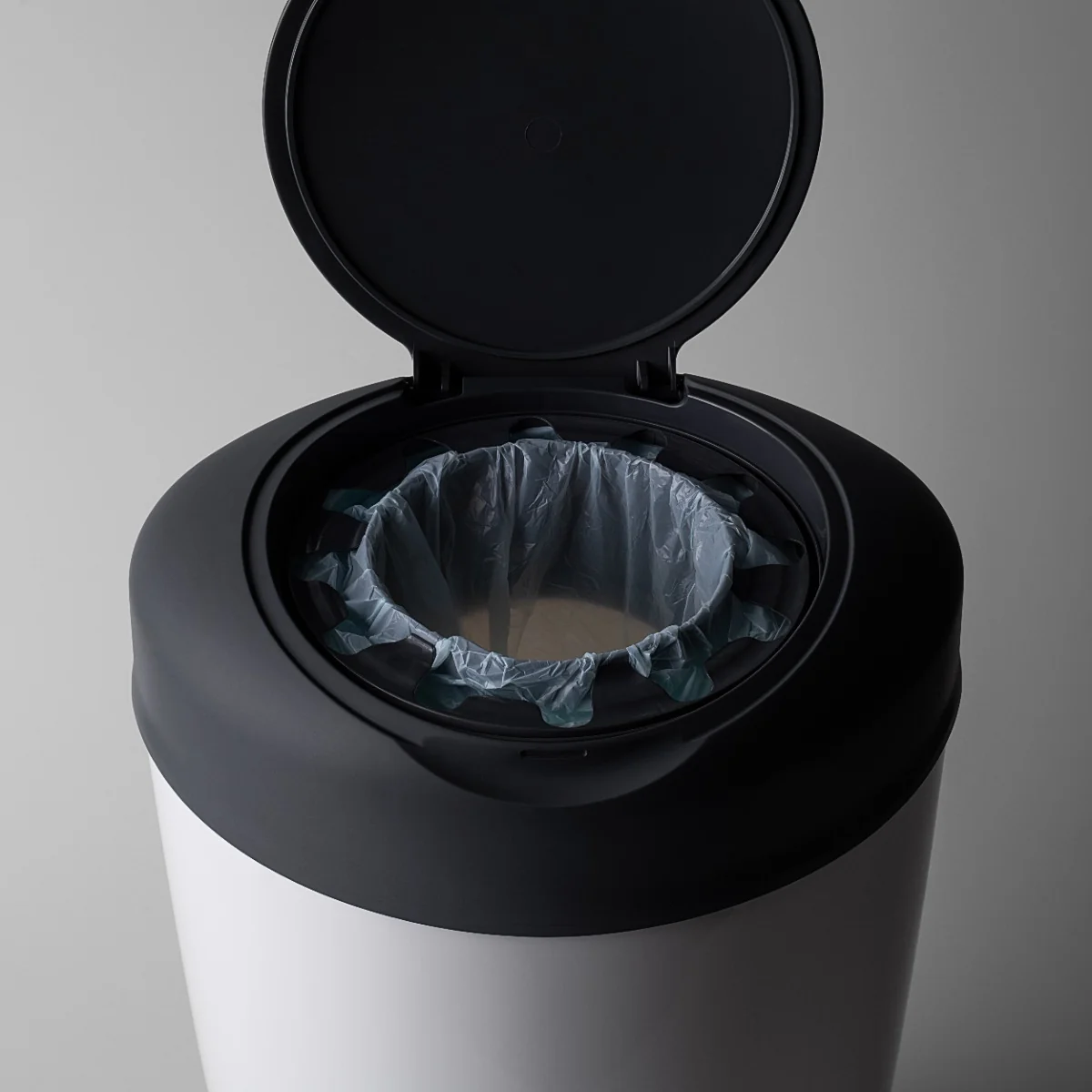 Tommee Tippee Simplee Koš na pleny 1 ks bílý