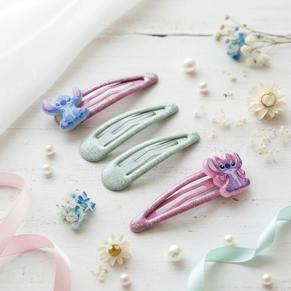 Cerdá Sada sponek do vlasů Stitch 4 ks
