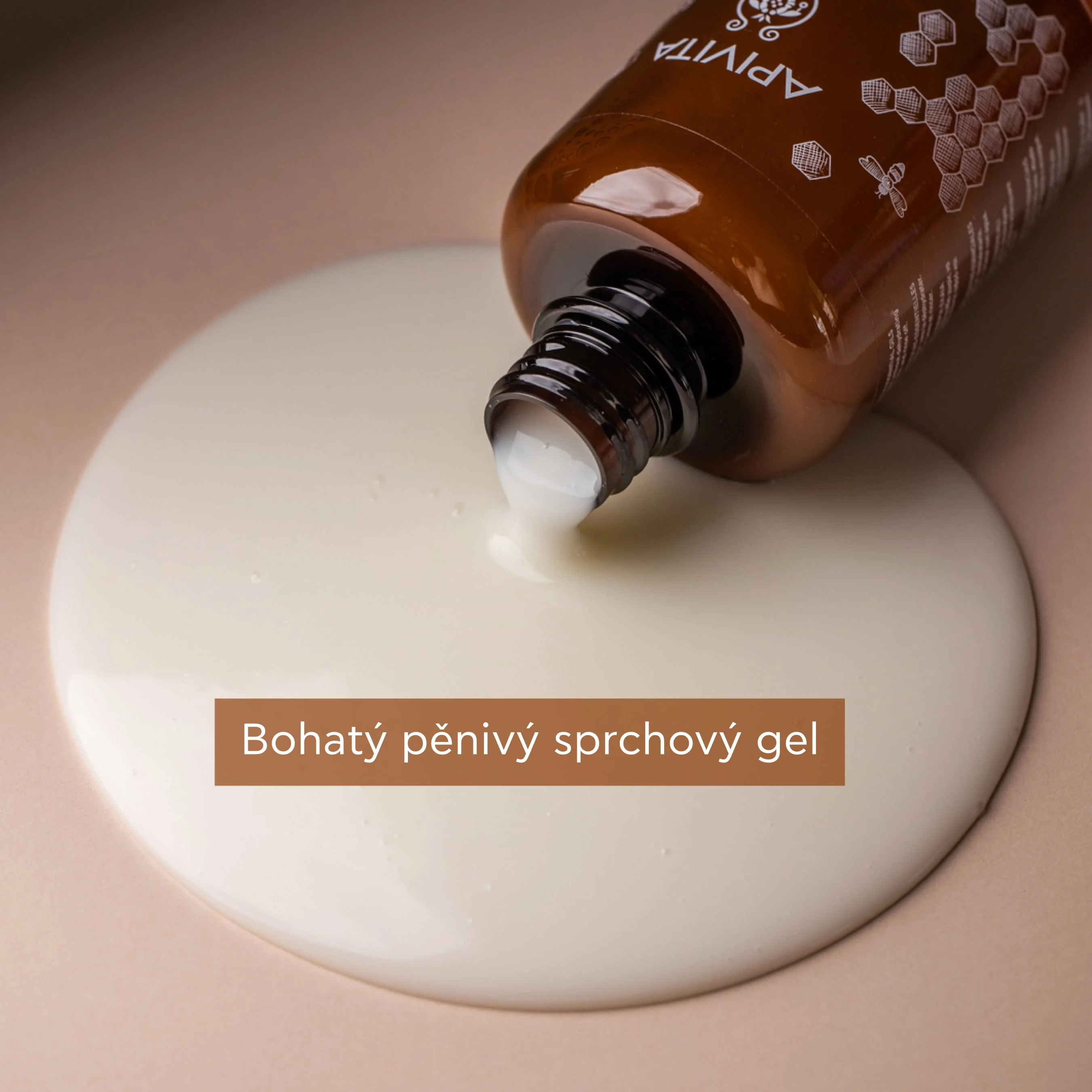 APIVITA Royal Honey sprchový gel s esenciálními oleji 250 ml