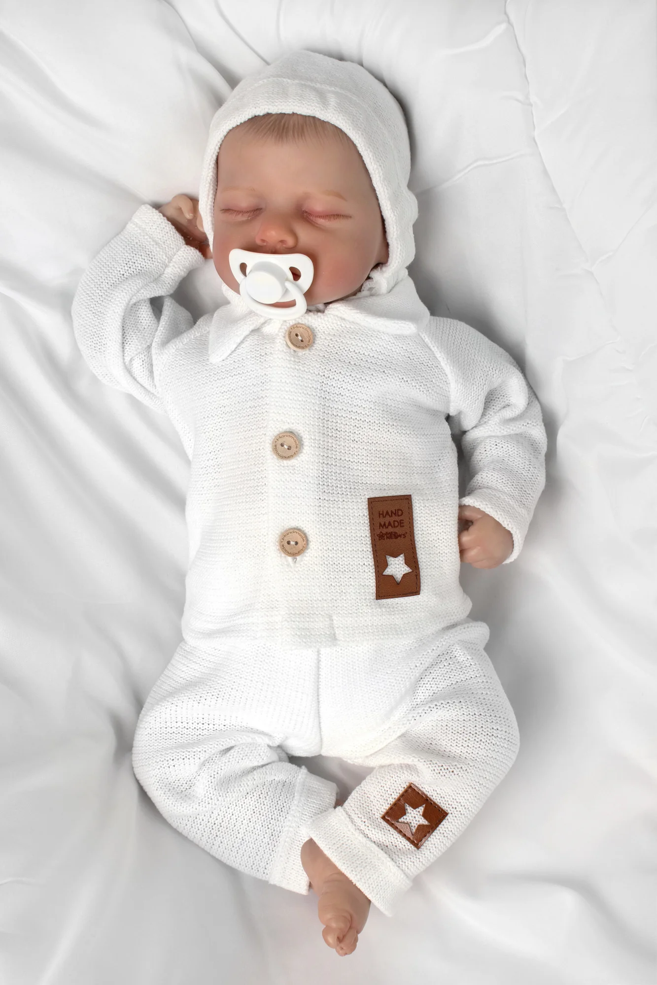 Baby Nellys Pletený svetřík s knoflíčky Boy,bílý,56
