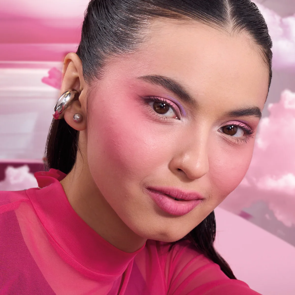 Maybelline CloudTopia odstín 08 Enchanted Mauve matná tvářenka 5 g