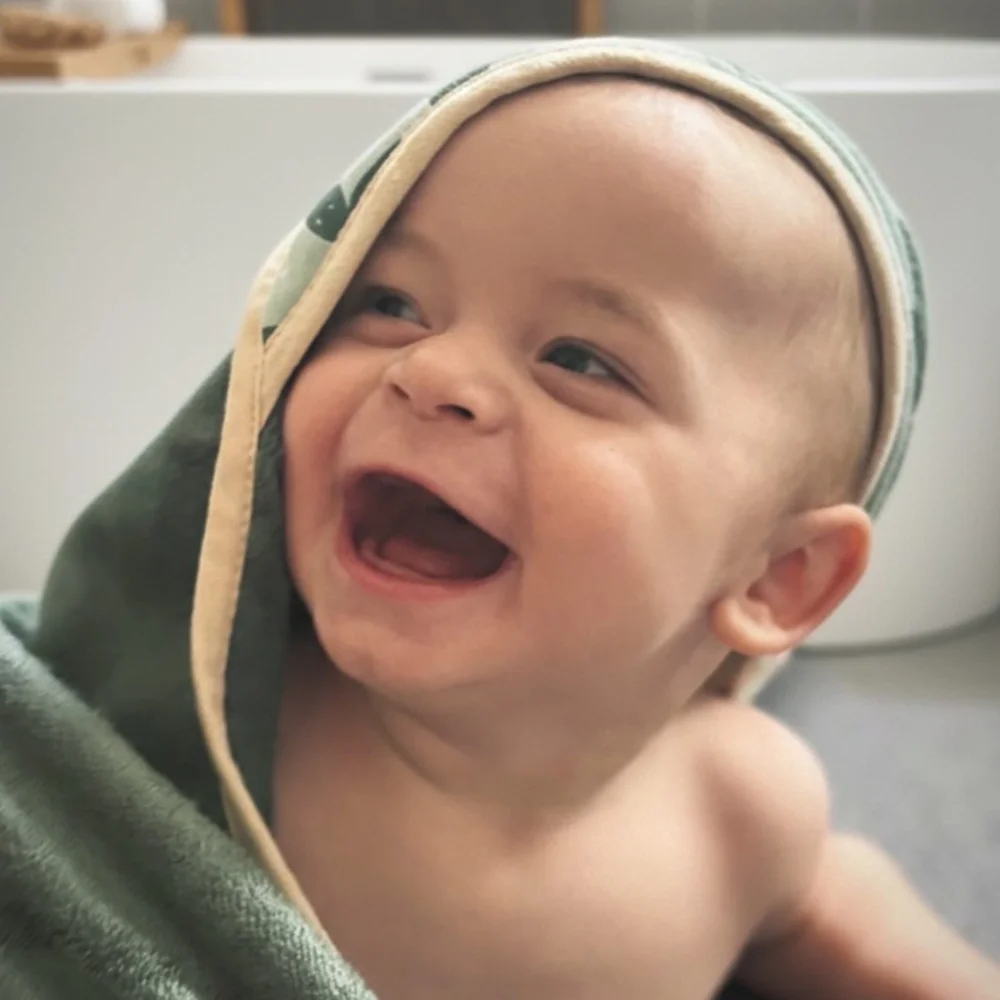 Petite&Mars Osuška bambusová s kapucí Loulou Lama Vibes 1 ks