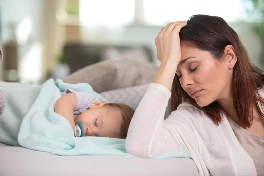 Poporodní deprese – příznaky a léčba