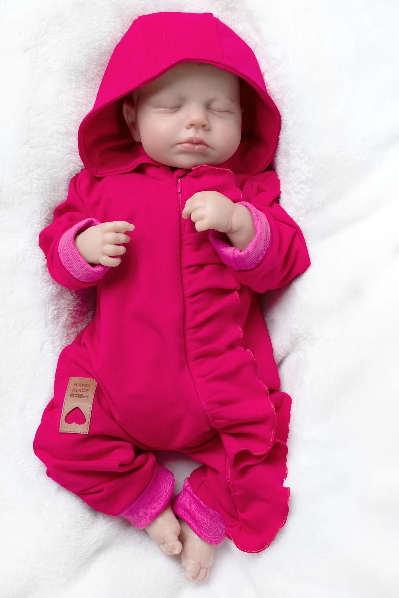 Baby Nellys Teplákový overal s volánkem a kapucí GIRL,amarant, vel. 86
