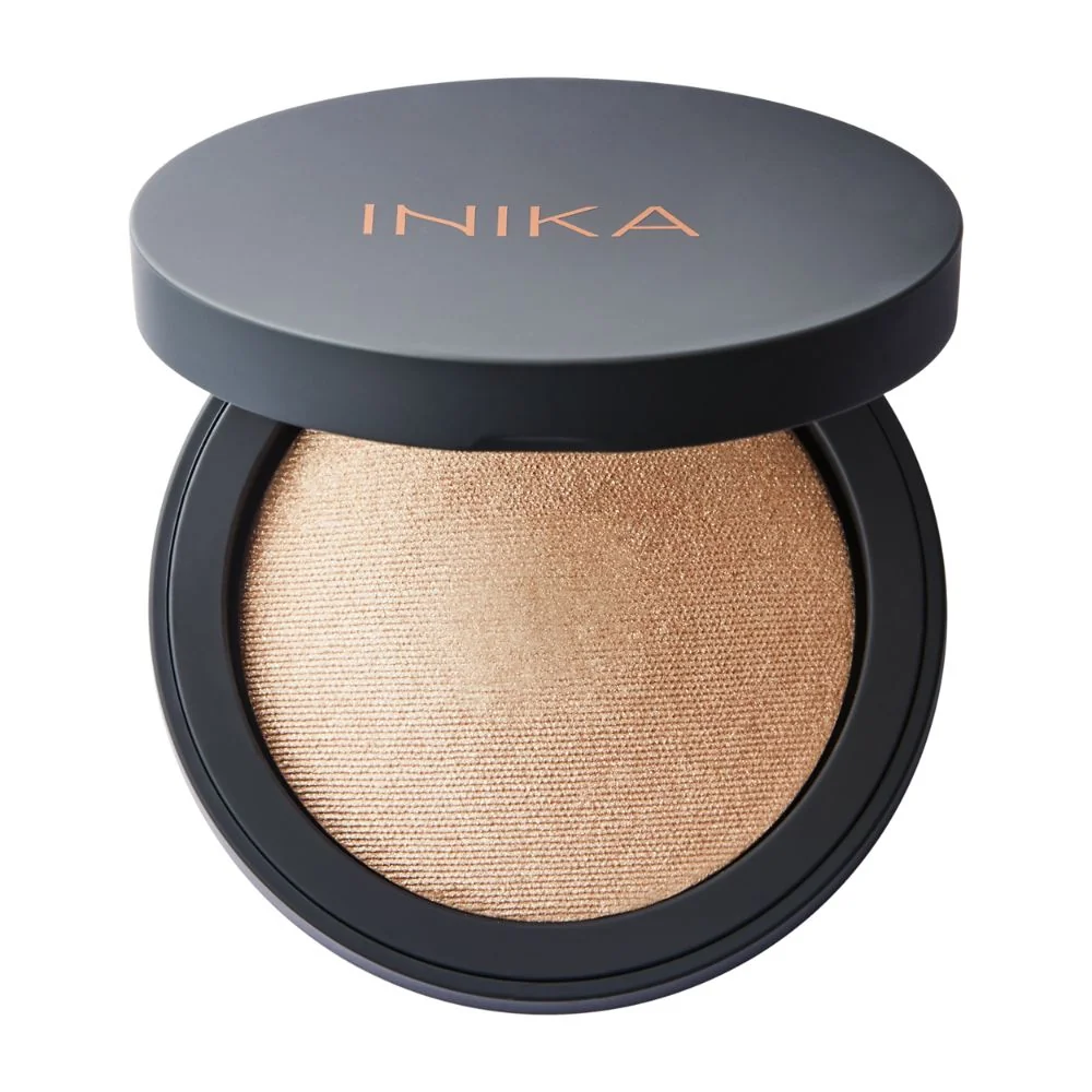 Inika Organic Přírodní zapečený minerální rozjasňovač Dewdrop 8 g