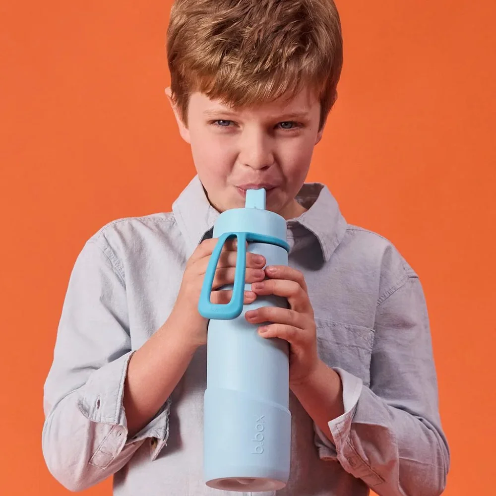B.BOX Nerezová termolahev s brčkem 690 ml + Silikonový chránič - lagoon