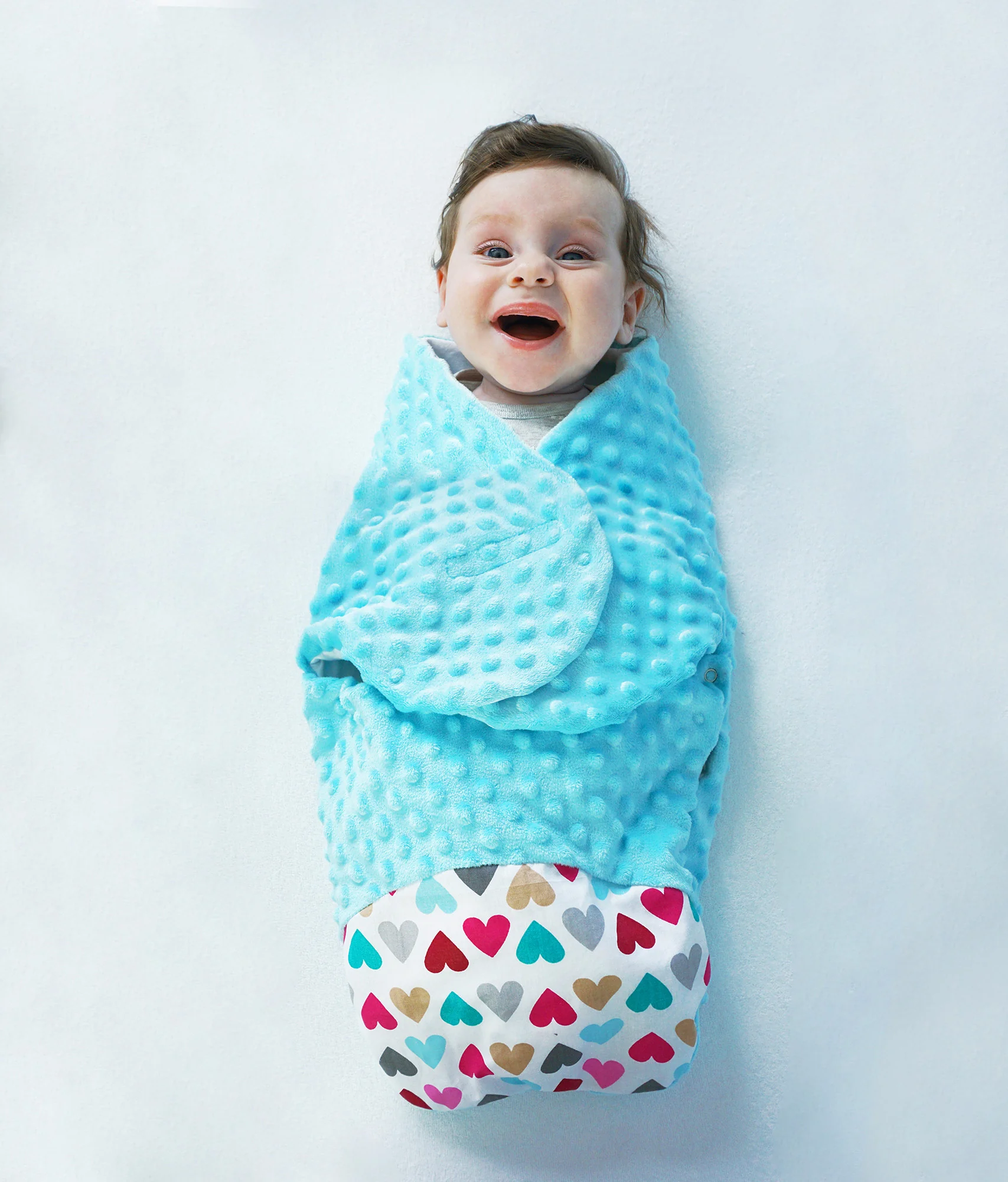 Baby Nellys Zavinovačka, spacáček s minky, 0-6m - Srdíčka, minky růžová