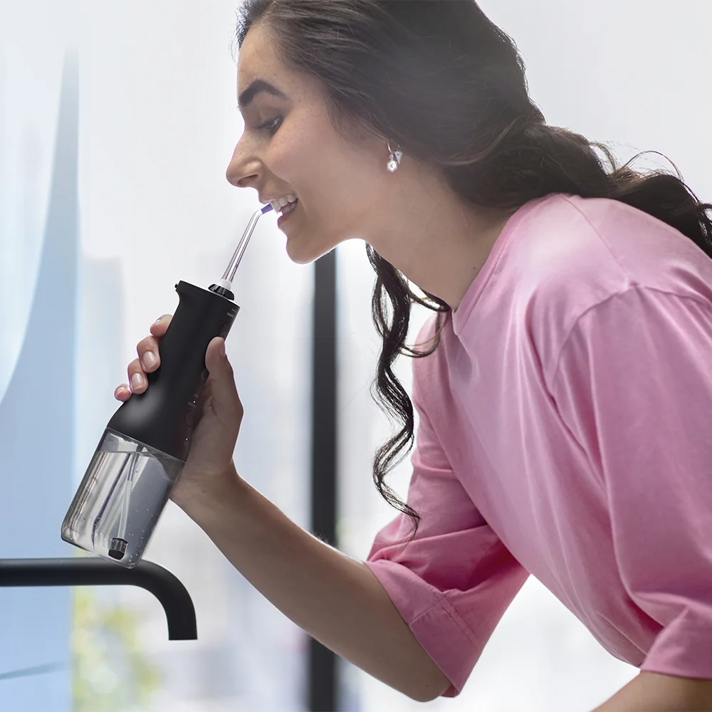 Philips Sonicare DiamondClean + PowerFlosser HX3886/43 sonický zubní kartáček + ústní sprcha 2 ks black