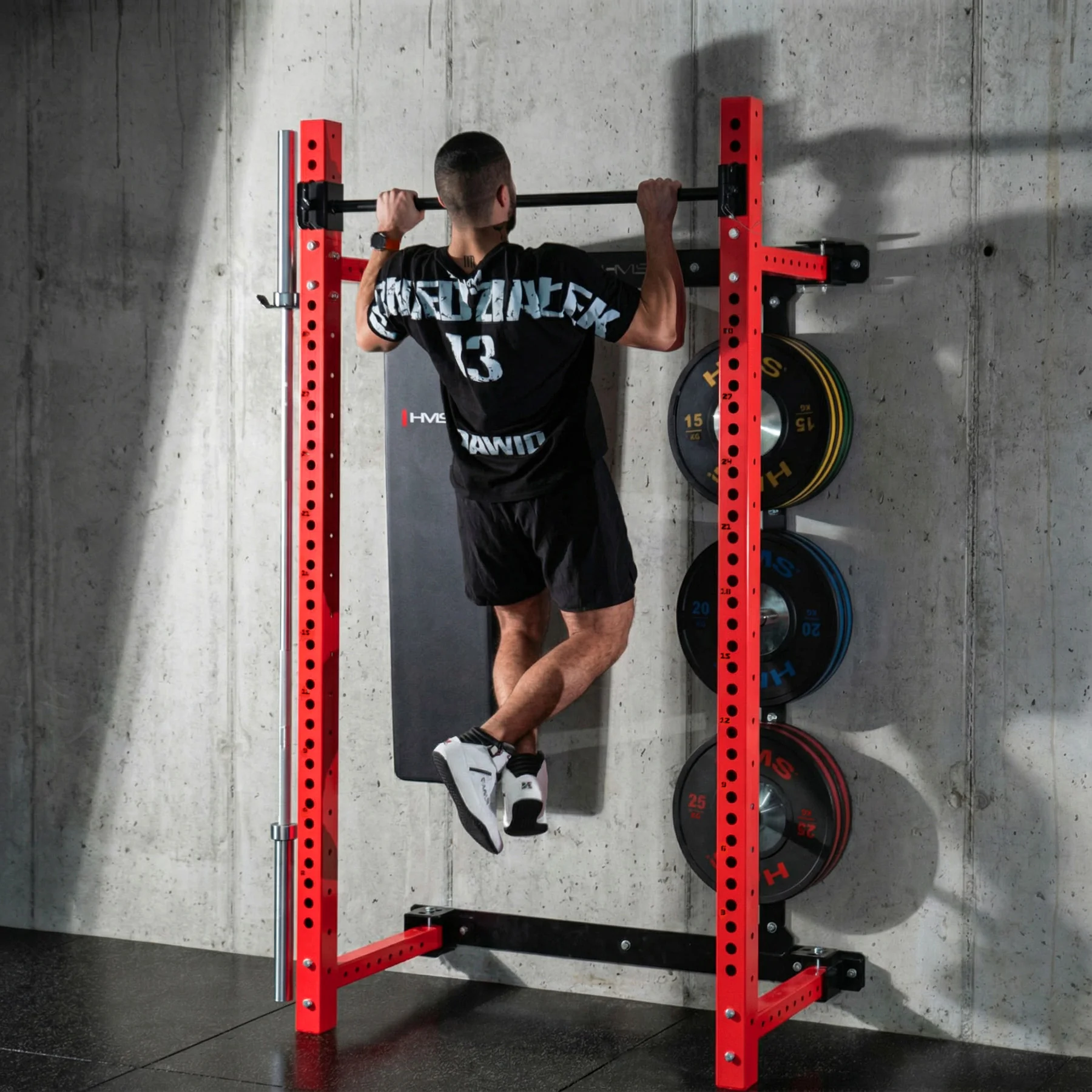 HMS Multifunkční skládací posilovací stojan - Power Rack KLT34 červený