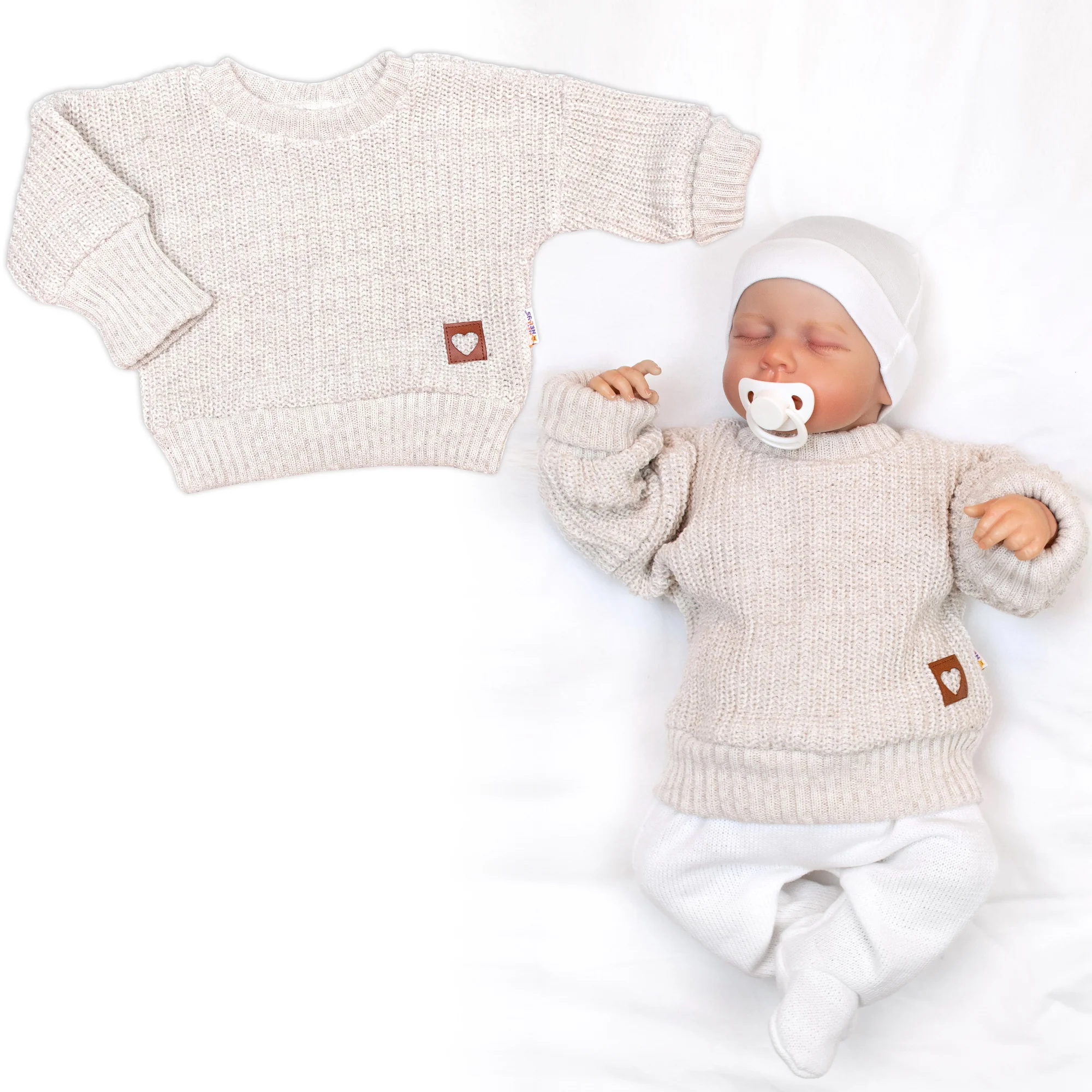 Baby Nellys Rostoucí oversize pletený svetřík pro miminko, sv. béžový