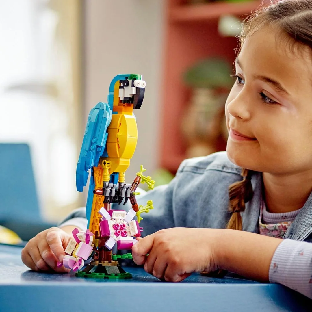 LEGO Creator 3 v 1 31136 Exotický papoušek