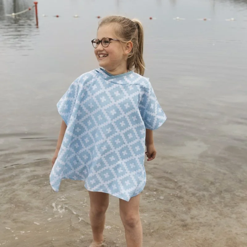 KipKep mušelínové PONCHO M Niagara Blue