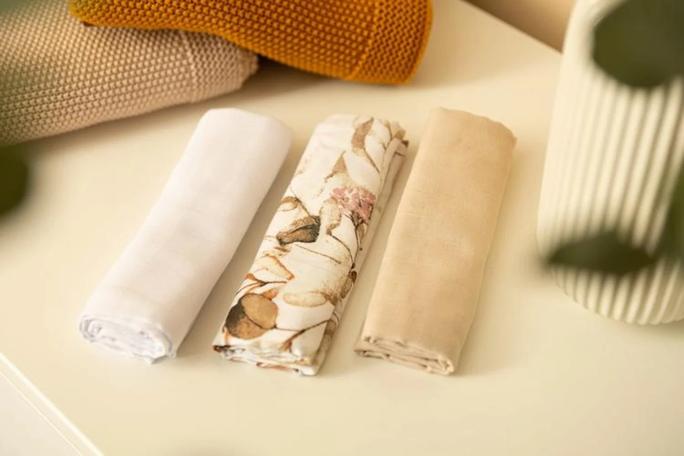 SENSILLO Mušelínové měkké plenky LUX, 3ks, Květy, bílá/béžová/se vzorem