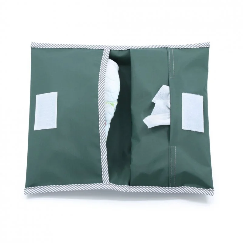 KipKep pouzdro na plenky DIAPER WALLET Calming Green