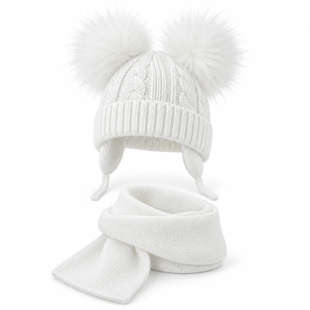 Baby Nellys Zimní čepička s šálou - chlupáčkové bambulky - bílá