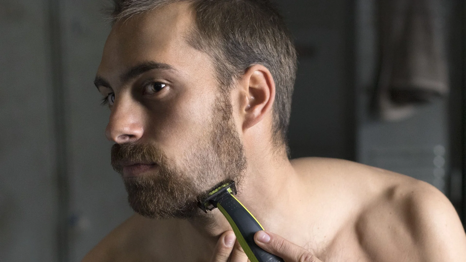Philips OneBlade QP2520/30 zastřihovač vousů