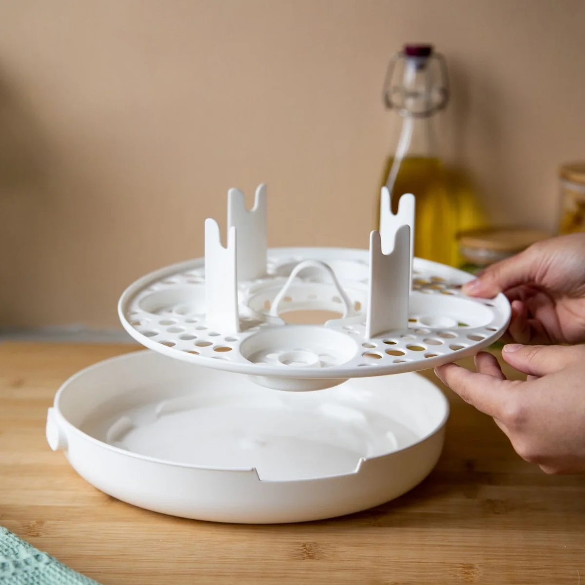 Tommee Tippee CTN Parní Sterilizátor do mikrovlnné trouby