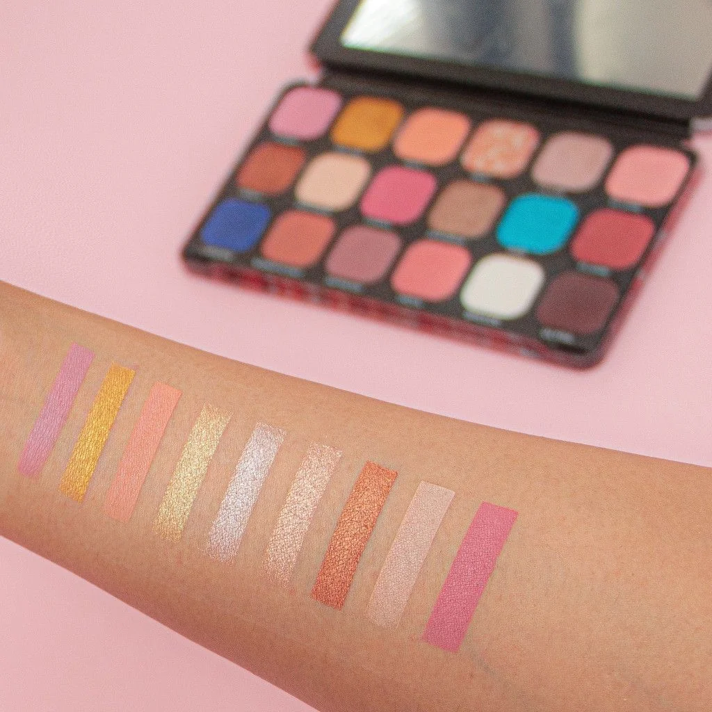Makeup Revolution Forever Flawless Flamboyance Flamingo paletka očních stínů 20 g