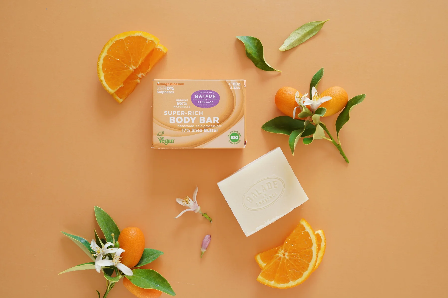 Balade en Provence Vyživující tuhé sprchové mýdlo BIO Pomerančový květ 80 g