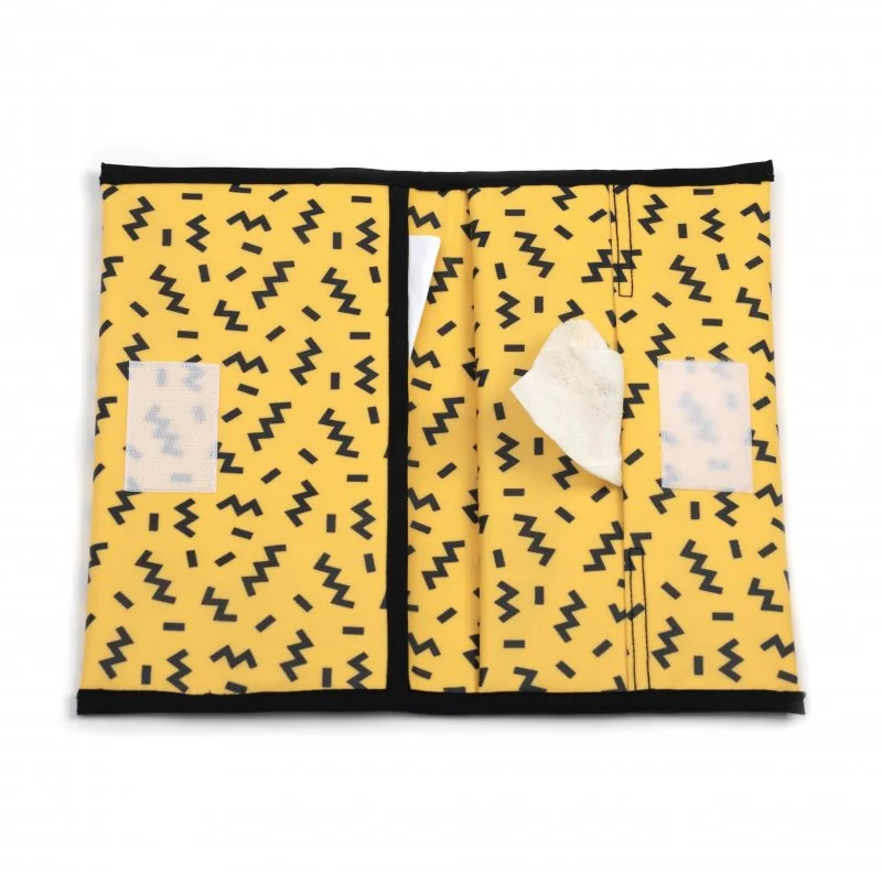 KipKep pouzdro na plenky DIAPER WALLET Memphis Yellow