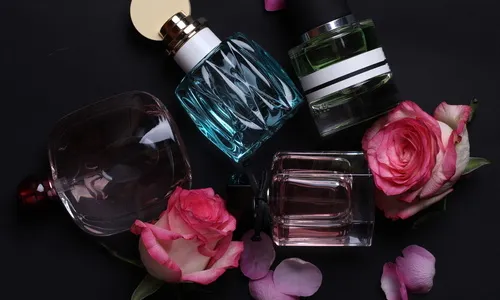 Dr. Max parfémy - přináší tipy, jak vybrat ten pravý parfém pro vaši osobnost