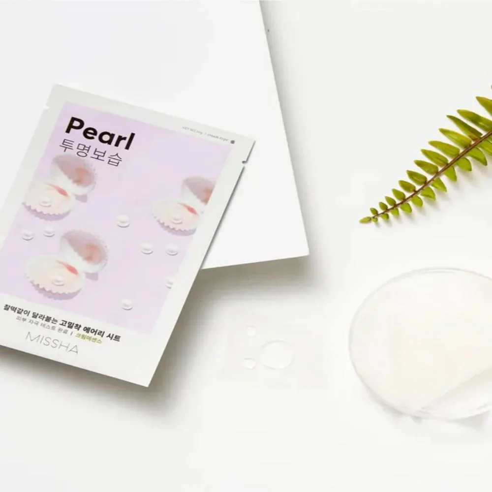 Missha Airy Fit Pearl rozjasňující plátýnková maska 19 g