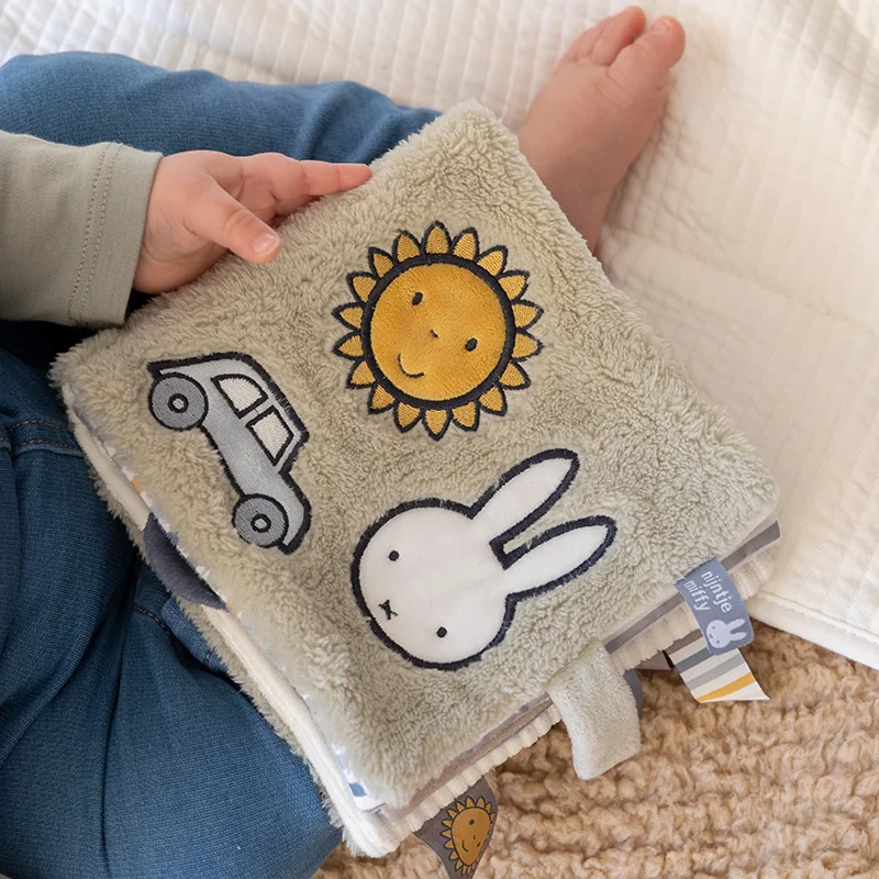 Little Dutch Textilní knížka Miffy Fluffy Green