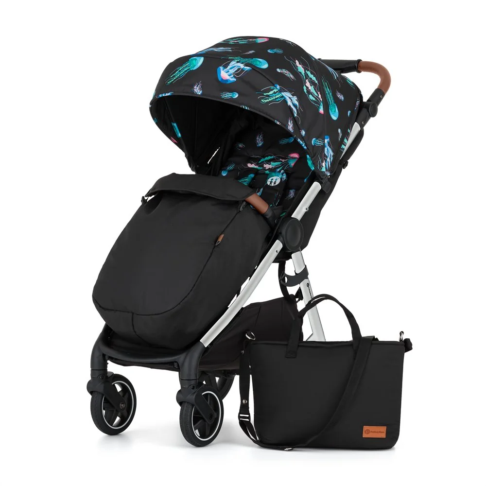 Petite&Mars Kočárek sportovní Royal3 Silver Limited100 Jellyfish