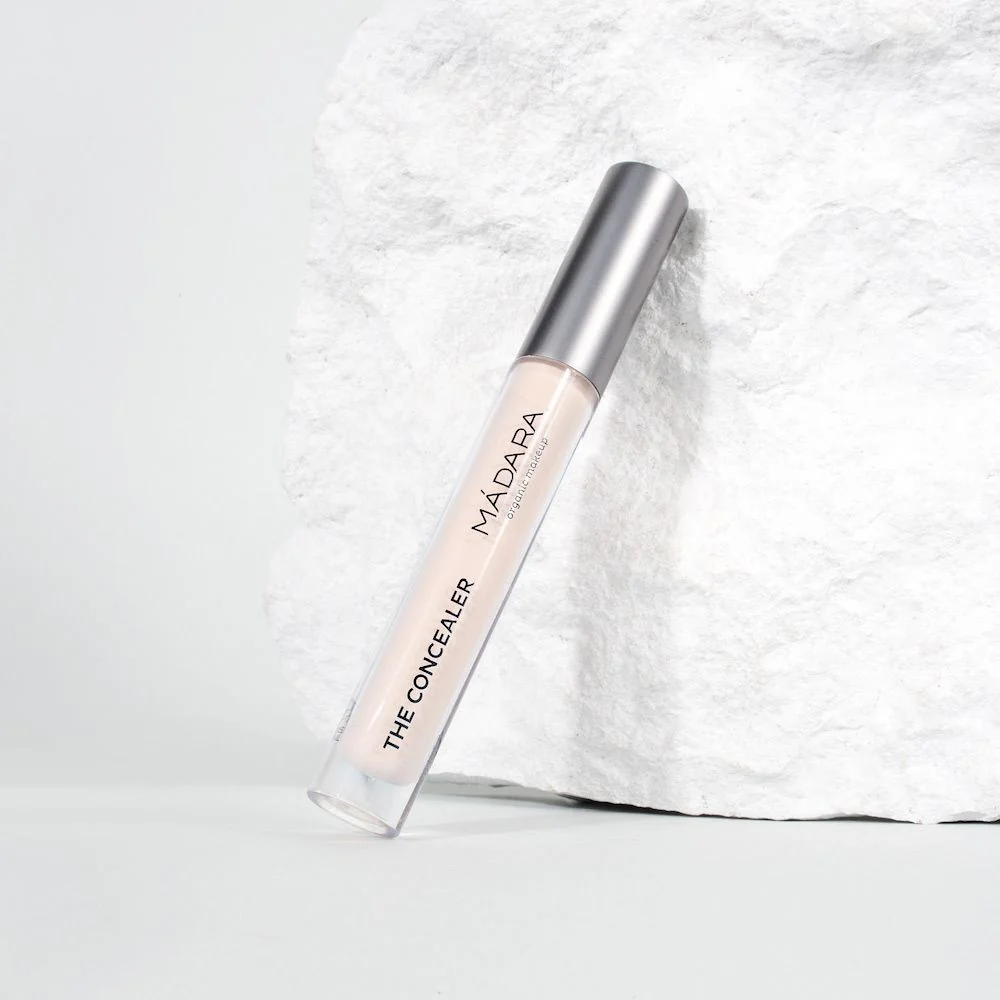 MÁDARA The Concealer Vanilla rozjasňující korektor 4 ml
