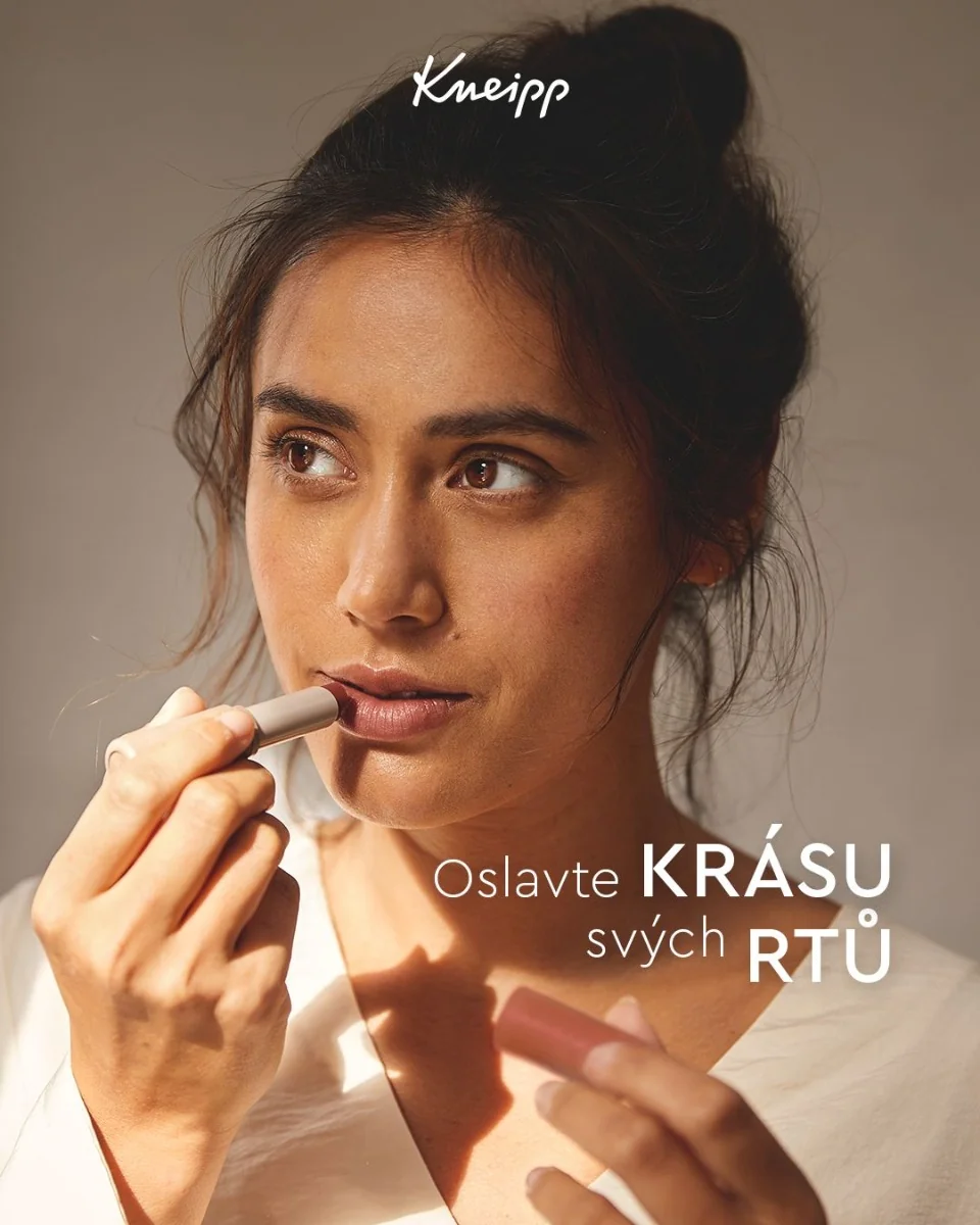 Kneipp Balzám na rty Natural Dark Nude 3,5 g