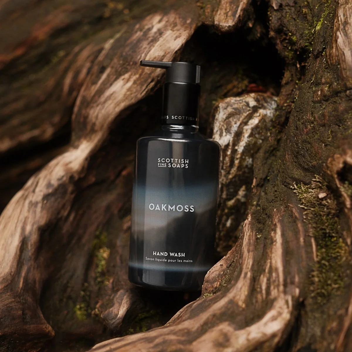 Scottish Fine Soaps Oakmoss Tekuté mýdlo na ruce 300 ml
