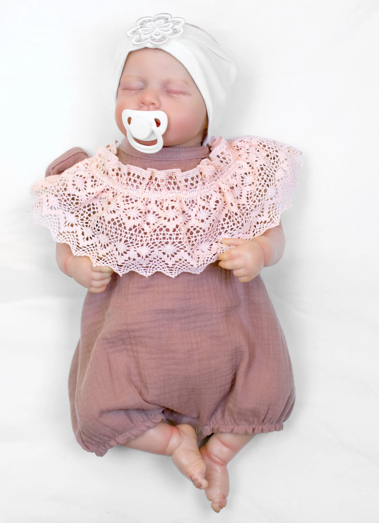 Baby Nellys Body s nohavičkami, mušelín s krajkou BOHO - hnědorůžová vel. 68