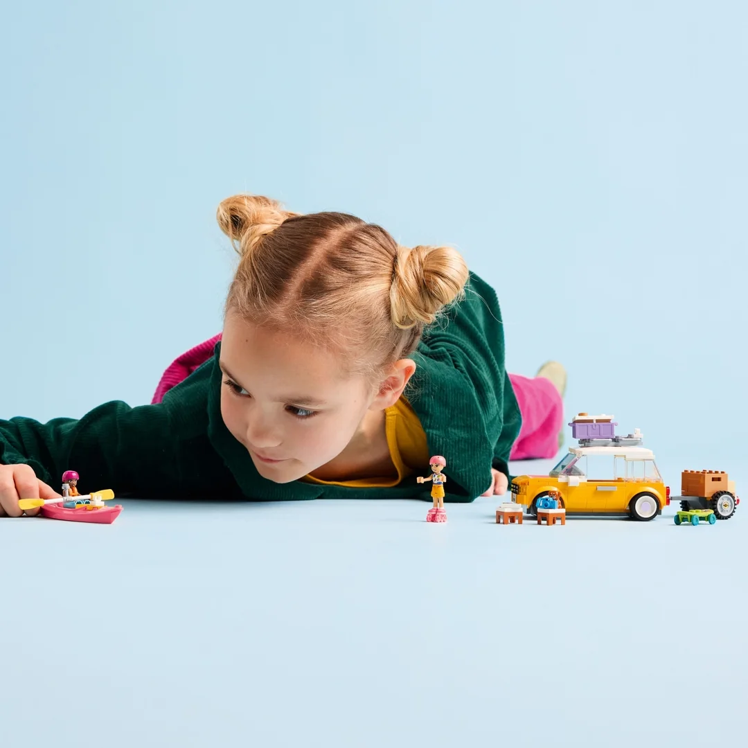 LEGO® Friends 42659 Výlet v autě s přáteli