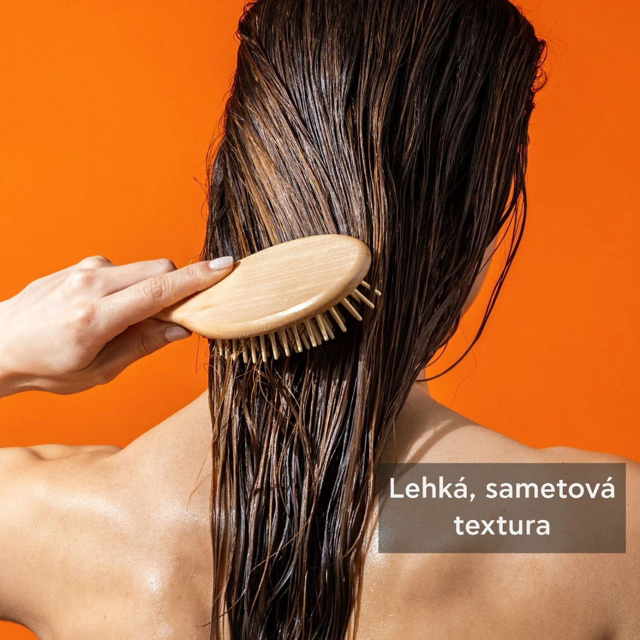 APIVITA Shine & Revitalizing kondicionér pro lesk a oživení 150 ml