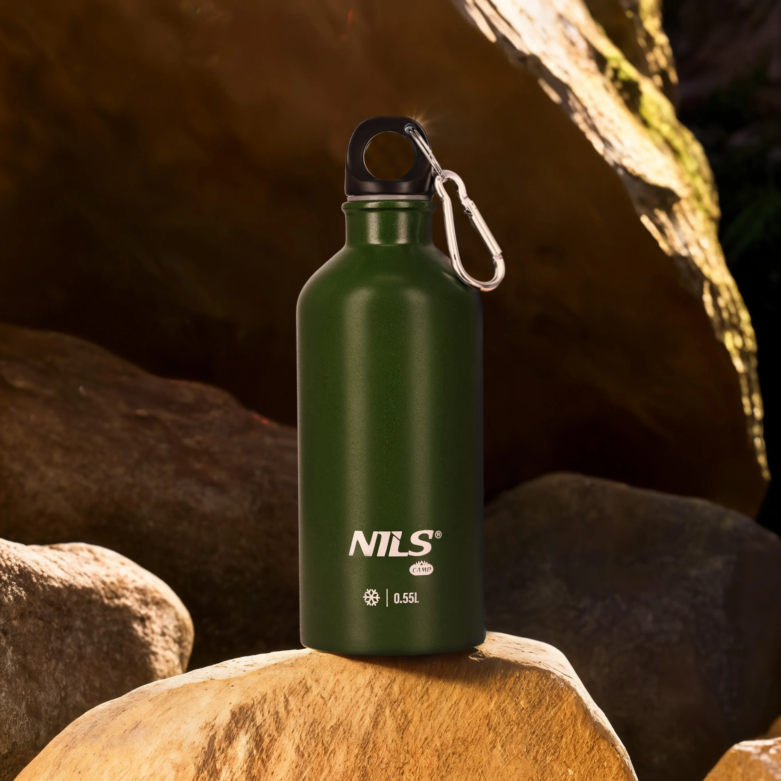 Nils Nerezová turistická láhev  NC3801 zelená 500 ml
