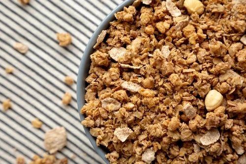Cereálie, müsli a pochoutky
