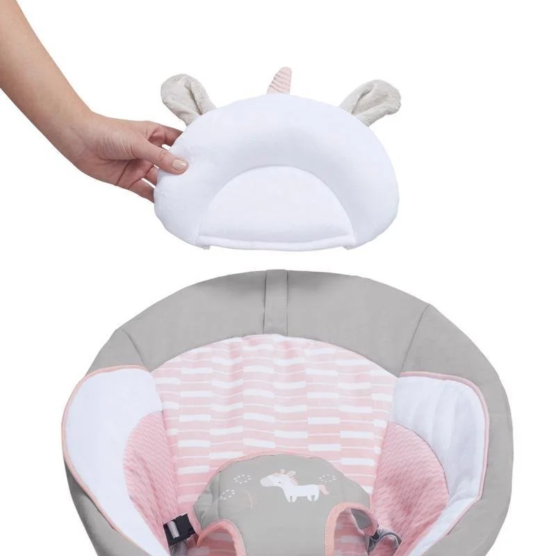 Ingenuity Lehátko vibrující s melodií Flora the Unicorn™ 0m+ do 9 kg