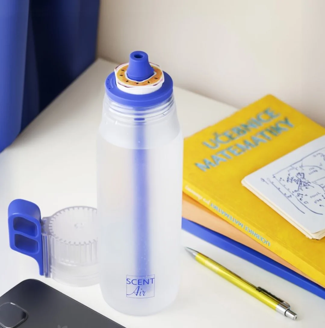 SCENT AIR HYDRATION Láhev Falco 650 ml modrá Sportovní láhev s brčkem