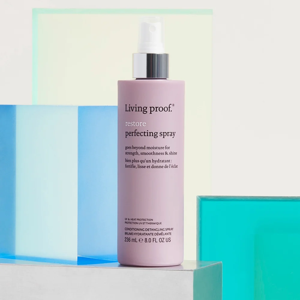Living Proof Restore Perfecting hydratační sprej na vlasy 236 ml
