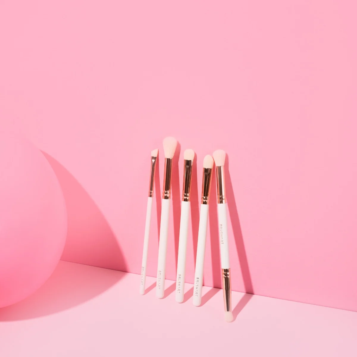 BrushArt Basic Šikmý štětec na oční linky 1 ks