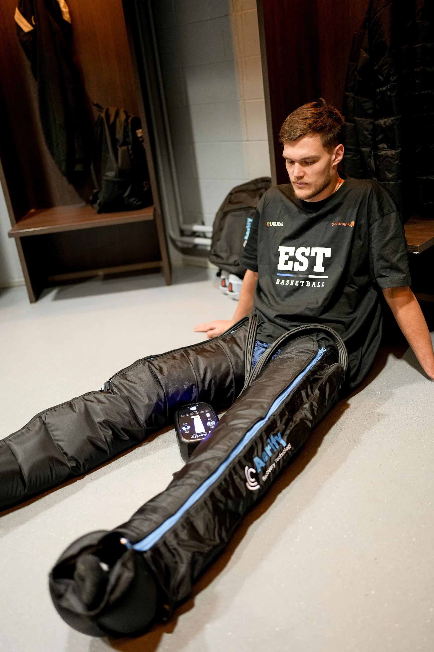 AERIFY CHARGE Recovery system with PANTS, kompresní regenerační kalhoty