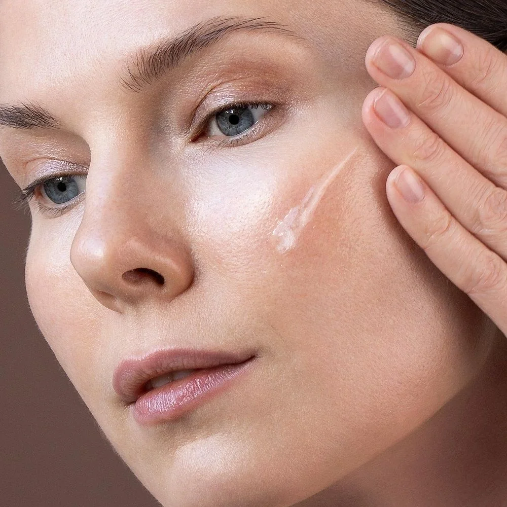 MÁDARA SOS Hydra Intense hydratační hyaluronové želé s růžovou vodou 75 ml