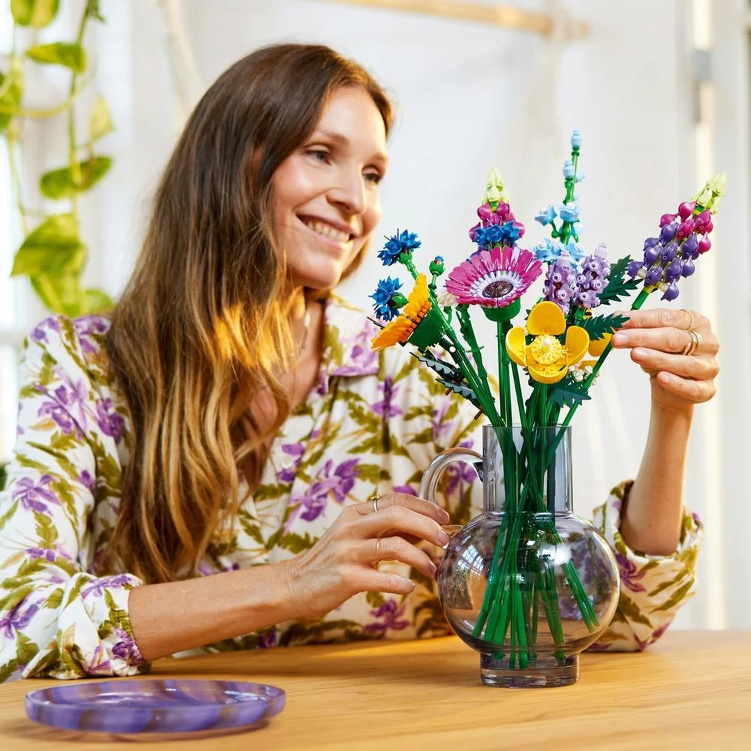 LEGO® Botanicals 10313 Kytice lučního kvítí