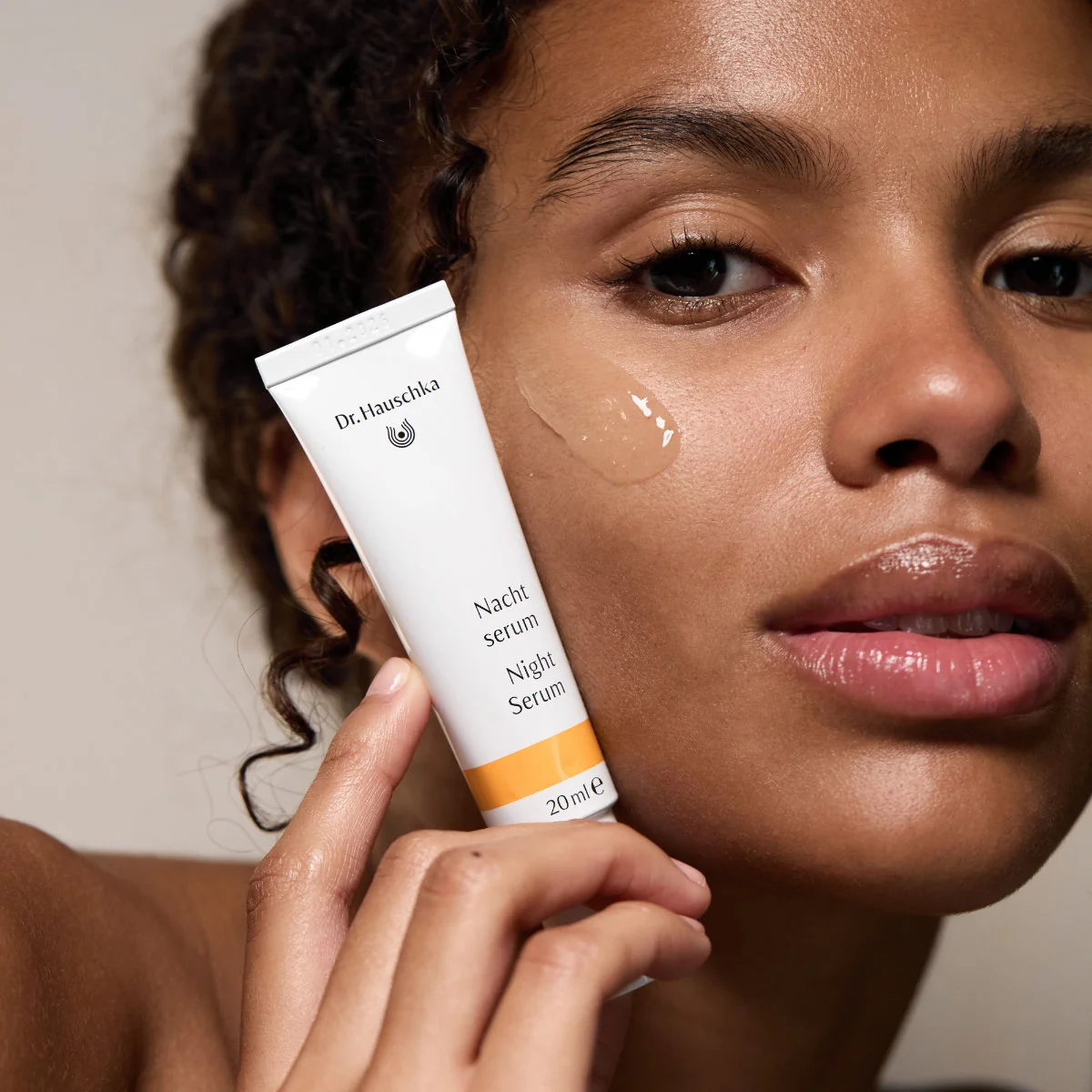 Dr.Hauschka Noční pleťové sérum 20 ml